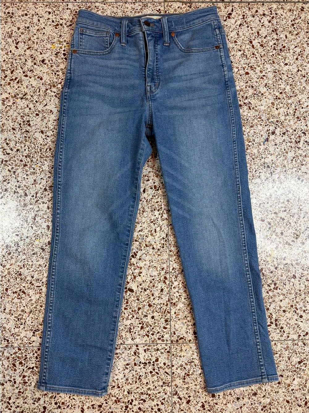 Madewell Women's Blue Medium Wash Denim Stovepipe Straight Jeans Slim Fit 27